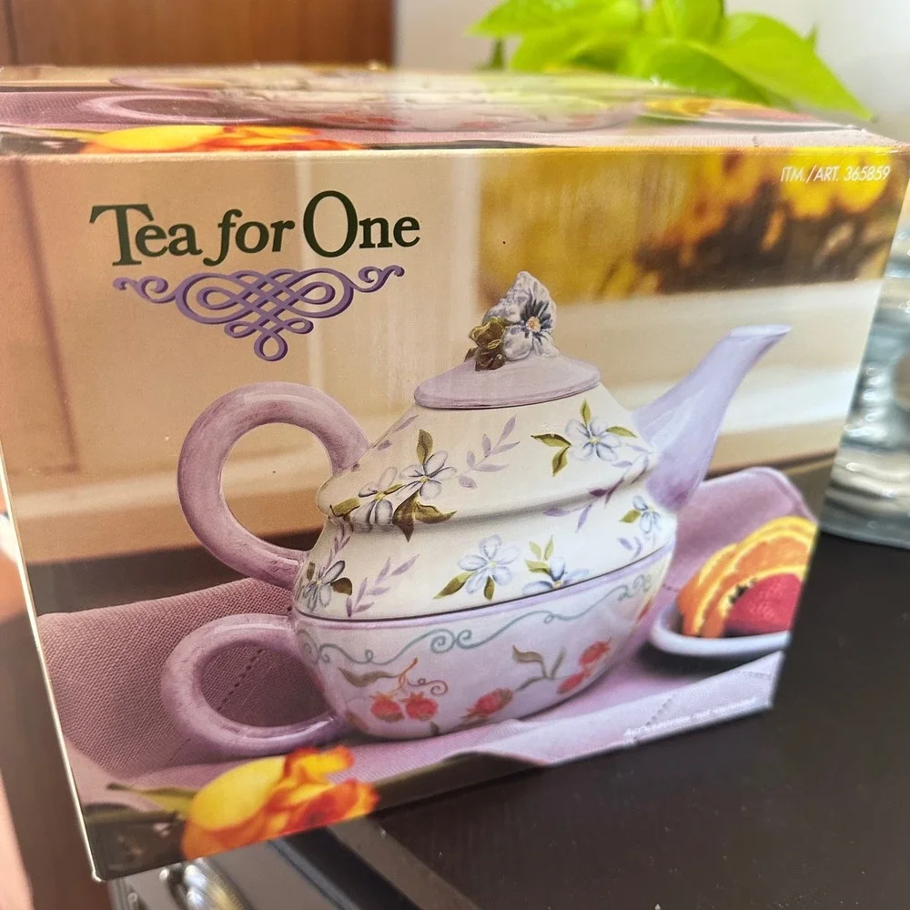NEW VTG Tea for One Ceramic Nesting Teapot & Cup Set Floral Purple Blue Painted